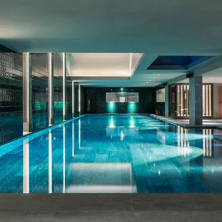 La Fondation 5* Paris