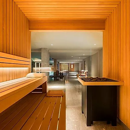 La Fondation Hotel