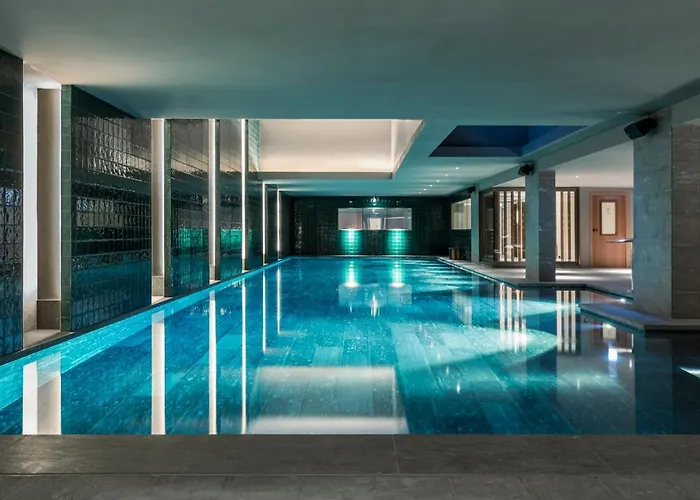 La Fondation 5* Parigi