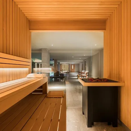 La Fondation Hotel 5*